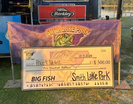 $500 check for Blake Hice and Trae Noblett